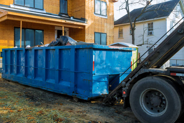 Best Professional Junk Removal  in Howland Center, OH