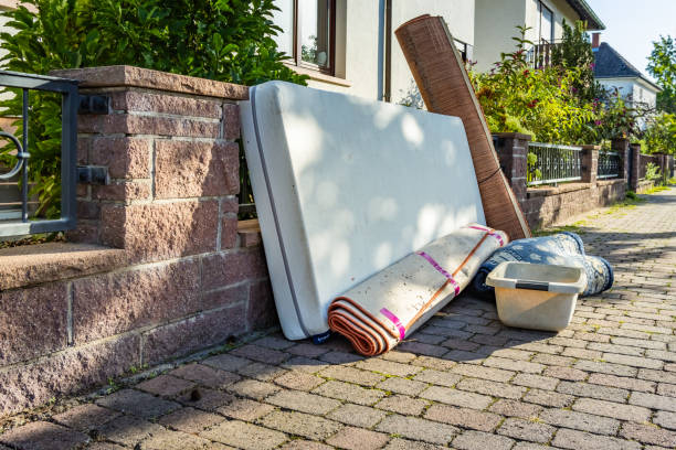 Trash Removal Near Me in Howland Center, OH